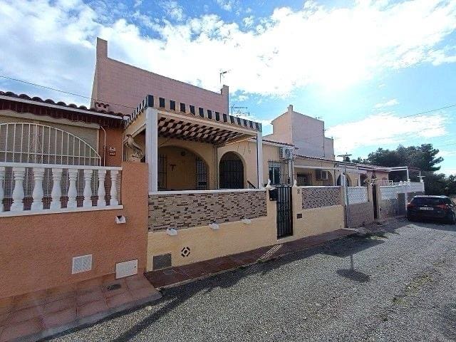 2 soveværelse Rækkehus til salg i La Marina - € 105.000 (Ref: 9535189)