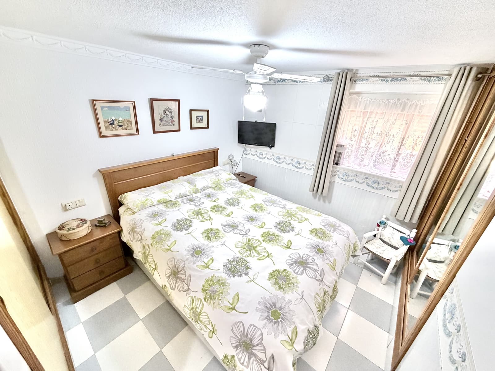 3 makuuhuone Huvila myytävänä paikassa La Marina mukana 
autotalli - 188 999 € (Ref: 9544558)