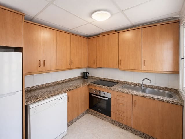 3 soveværelse Villa til salg i La Marina, Elche / Elx med swimmingpool garage - € 172.000 (Ref: 9559757)