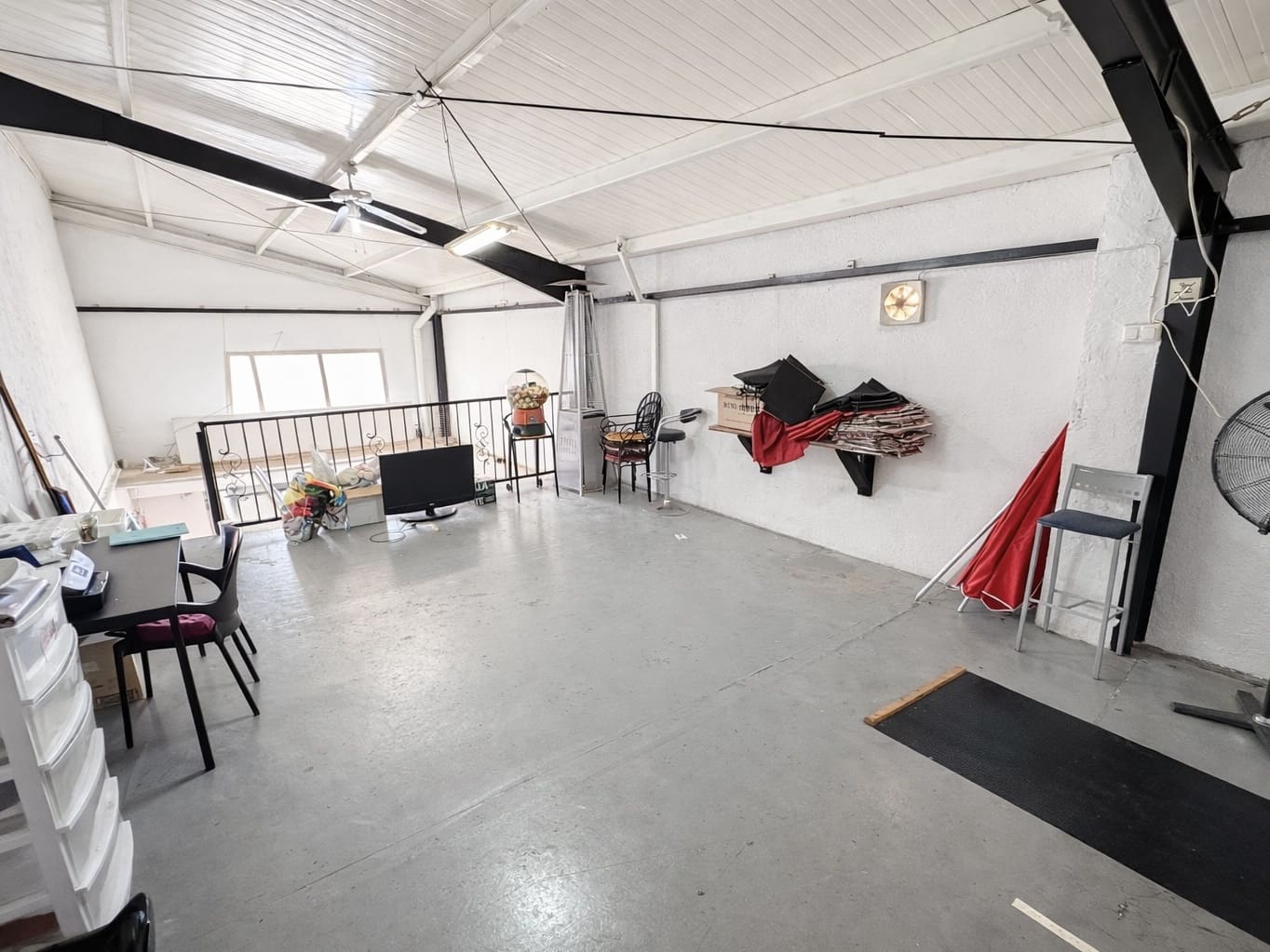 Comercial para venda em San Fulgencio com garagem - 79 950 € (Ref: 9565697)