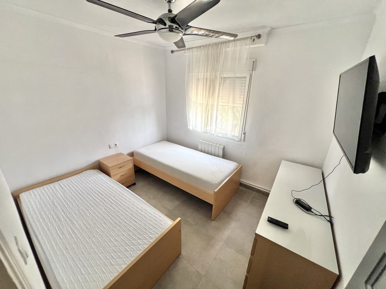 4 sypialnia Willa na sprzedaż w San Fulgencio z basenem garażem - 375 000 € (Ref: 9592109)