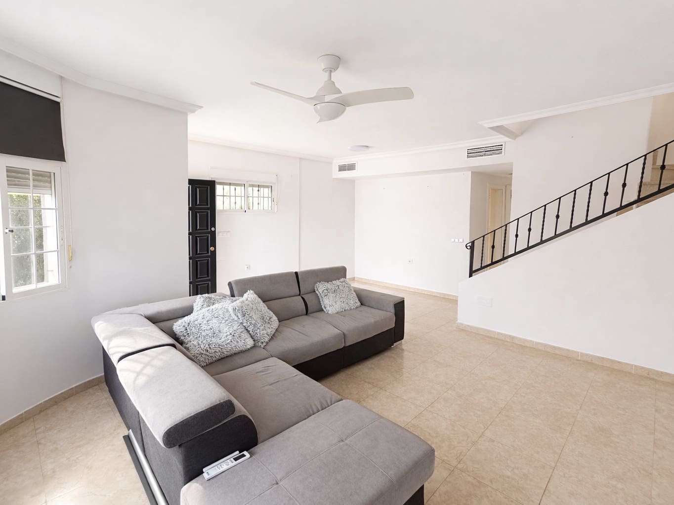 Chalet de 3 habitaciones en San Fulgencio en venta con piscina garaje - 172.000 € (Ref: 9592242)