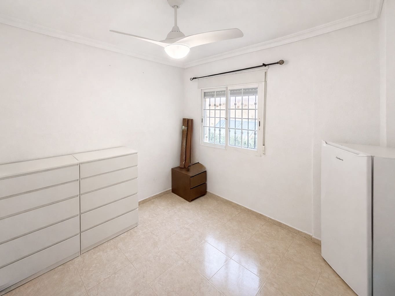 Chalet de 3 habitaciones en San Fulgencio en venta con piscina garaje - 172.000 € (Ref: 9592242)