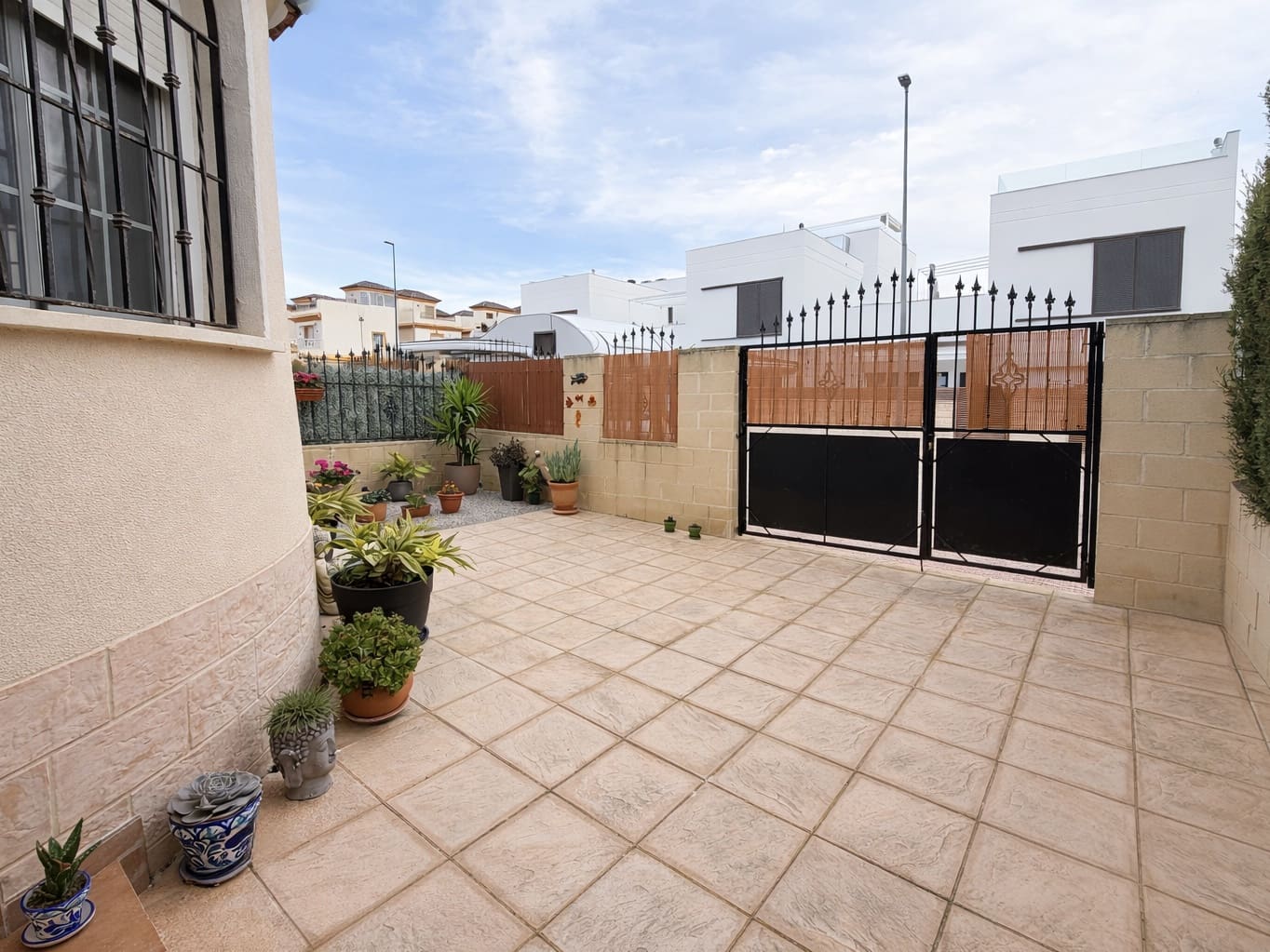 Chalet de 3 habitaciones en San Fulgencio en venta con piscina garaje - 172.000 € (Ref: 9592242)