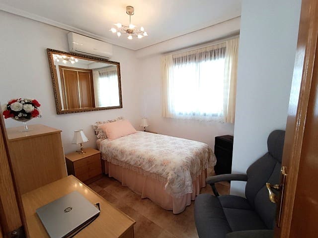 3 slaapkamer Villa te koop in La Marina met zwembad garage - € 265.000 (Ref: 9603384)
