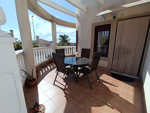 3 slaapkamer Villa te koop in La Marina met zwembad garage - € 265.000 (Ref: 9603384)