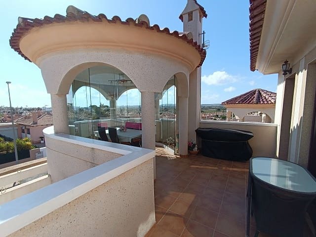 3 slaapkamer Villa te koop in La Marina met zwembad garage - € 265.000 (Ref: 9603384)