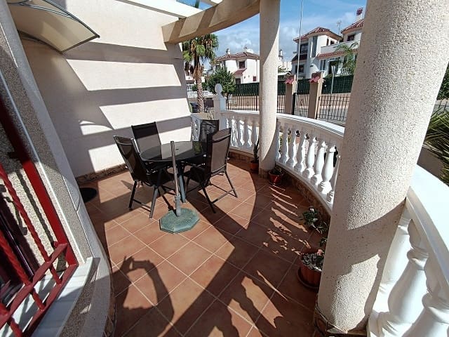 3 slaapkamer Villa te koop in La Marina, Elche / Elx met zwembad garage - € 265.000 (Ref: 9603384)