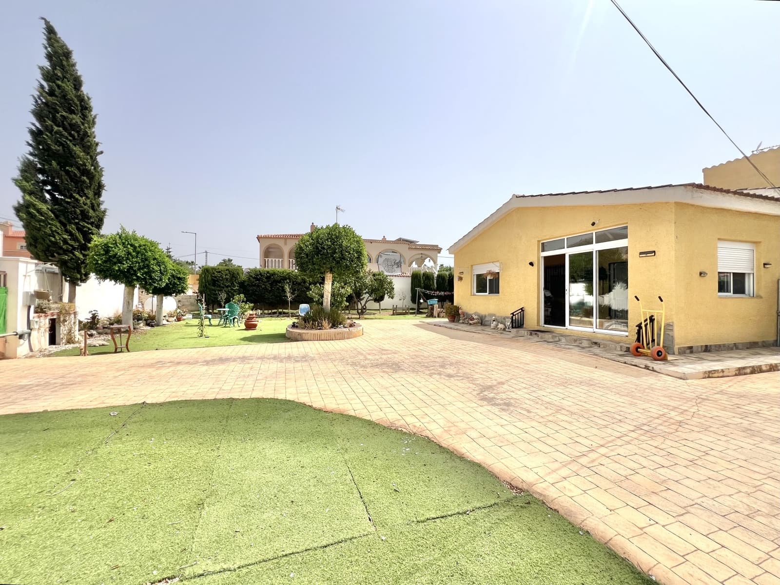 4 slaapkamer Villa te koop in La Marina met zwembad garage - € 355.000 (Ref: 9606632)