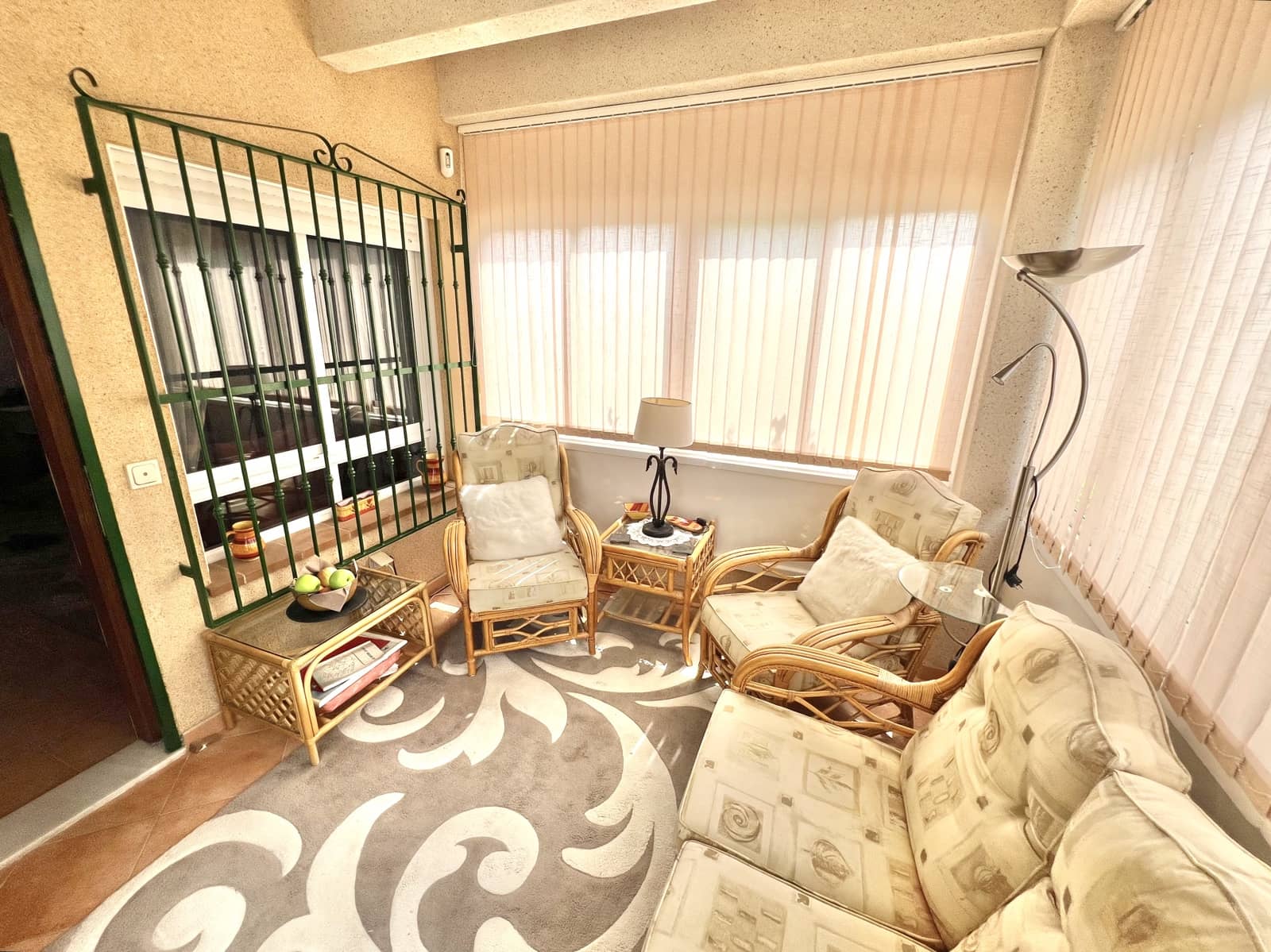 2 sovrum Villa till salu i La Marina med pool garage - 169 000 € (Ref: 9618495)