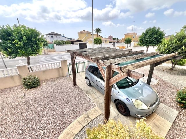 2 sovrum Villa till salu i La Marina, Elche / Elx med pool garage - 169 000 € (Ref: 9618495)