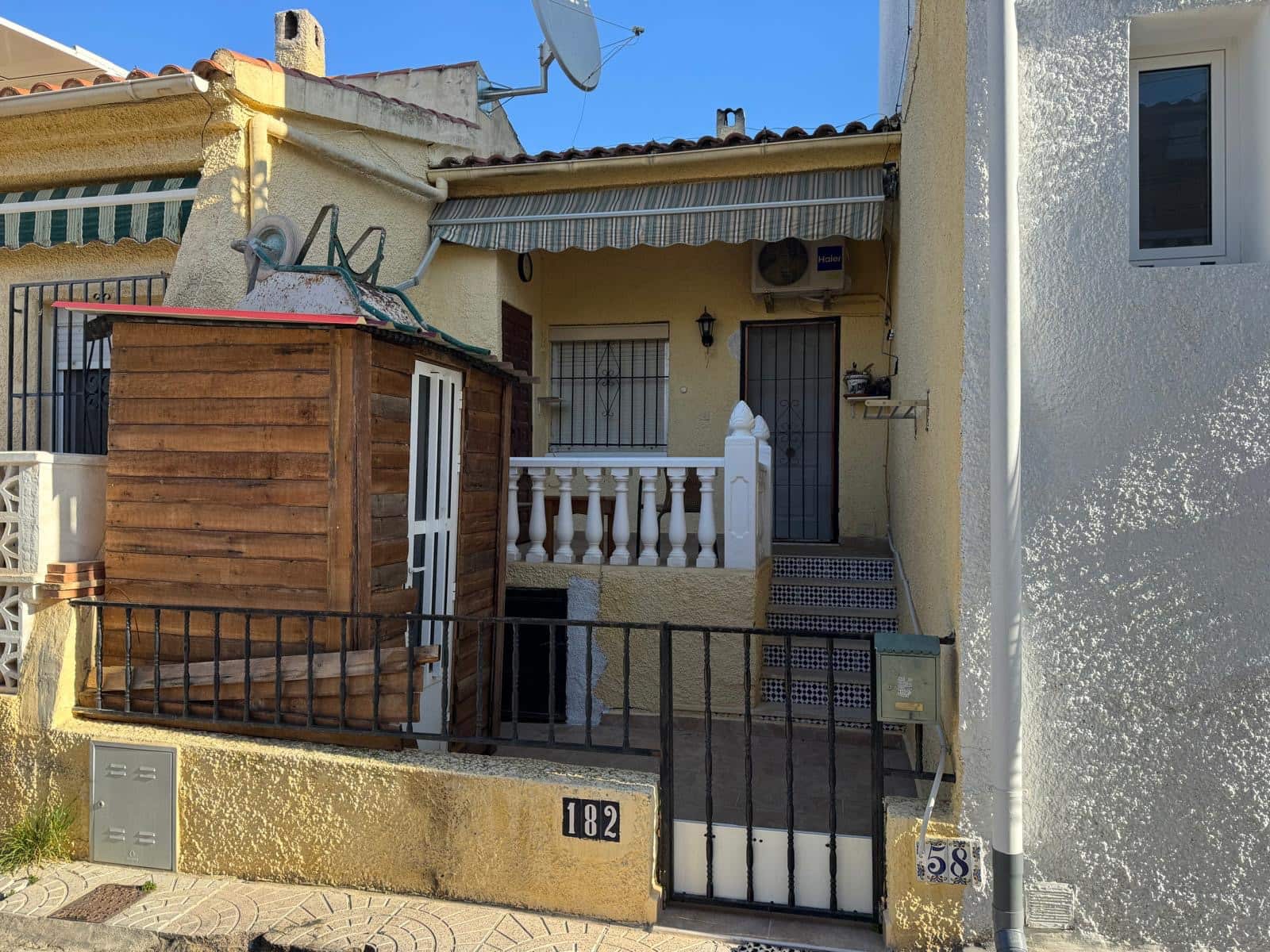 1 sovrum Radhus till salu i La Marina - 69 950 € (Ref: 9623242)