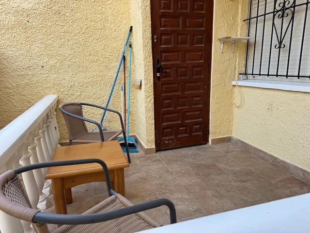 1 sovrum Radhus till salu i La Marina, Elche / Elx - 69 950 € (Ref: 9623242)