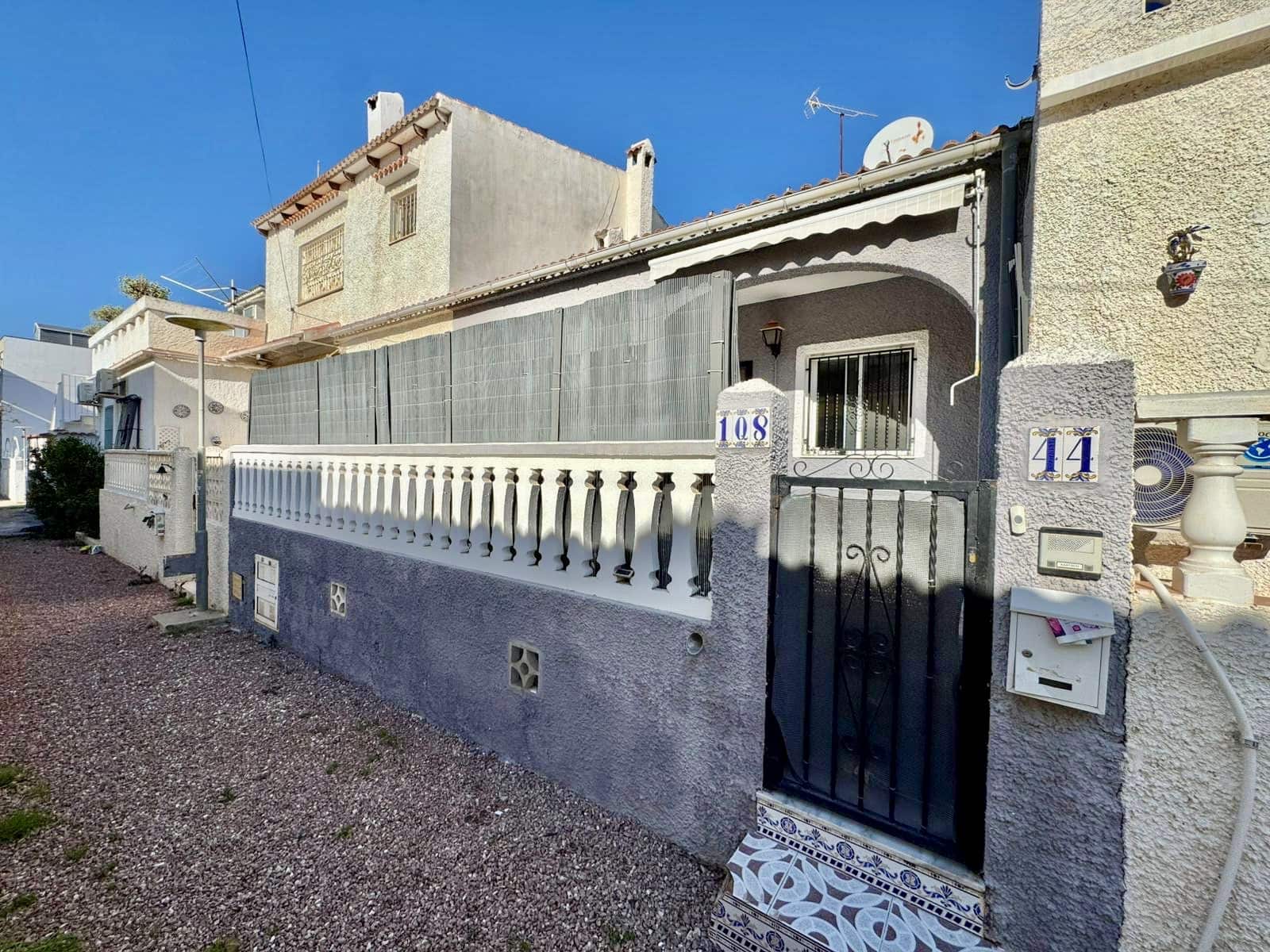 1 bedroom Terraced Villa for sale in La Marina - € 114,950 (Ref: 9628191)