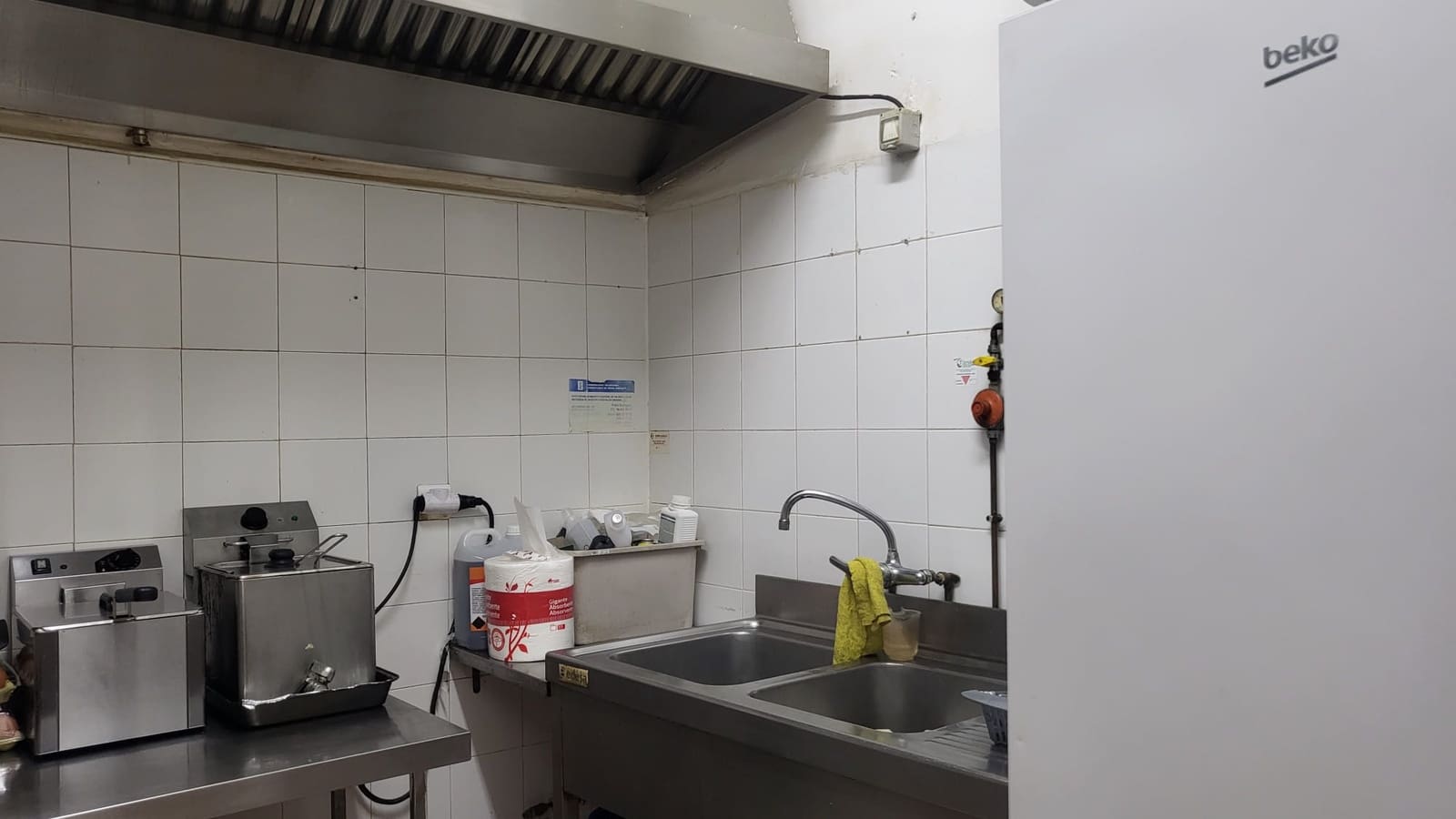 Local Comercial en La Marina en venta - 210.000 € (Ref: 9652416)