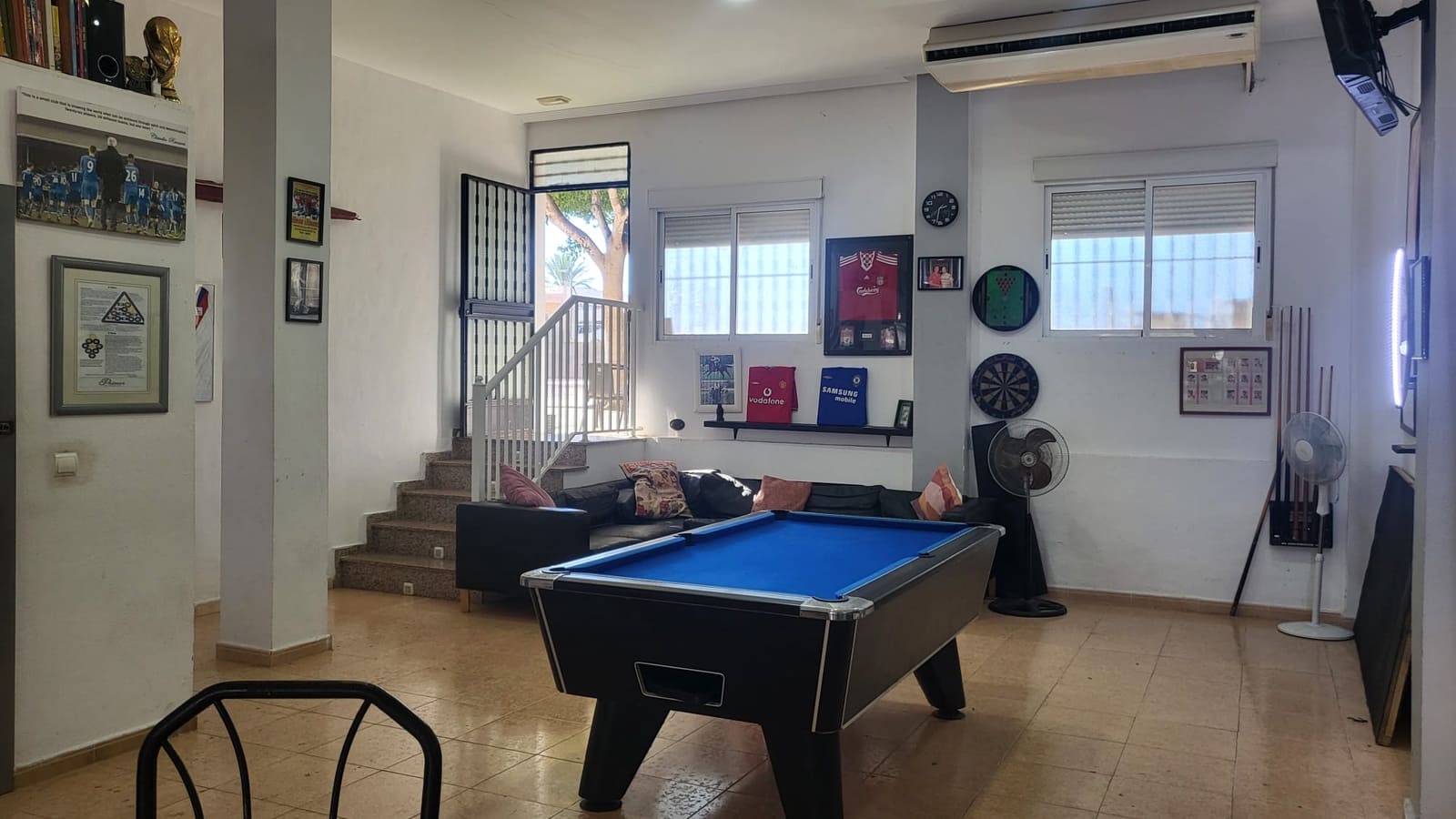 Local Comercial en La Marina en venta - 210.000 € (Ref: 9652416)