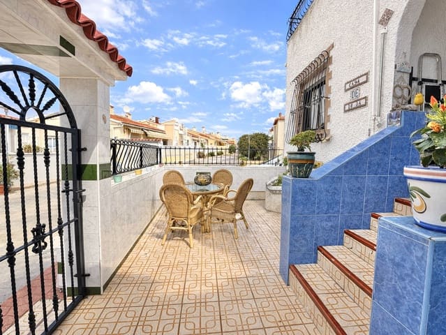 3 sypialnia Dom szeregowy na sprzedaż w La Marina, Elche / Elx - 159 000 € (Ref: 9677915)