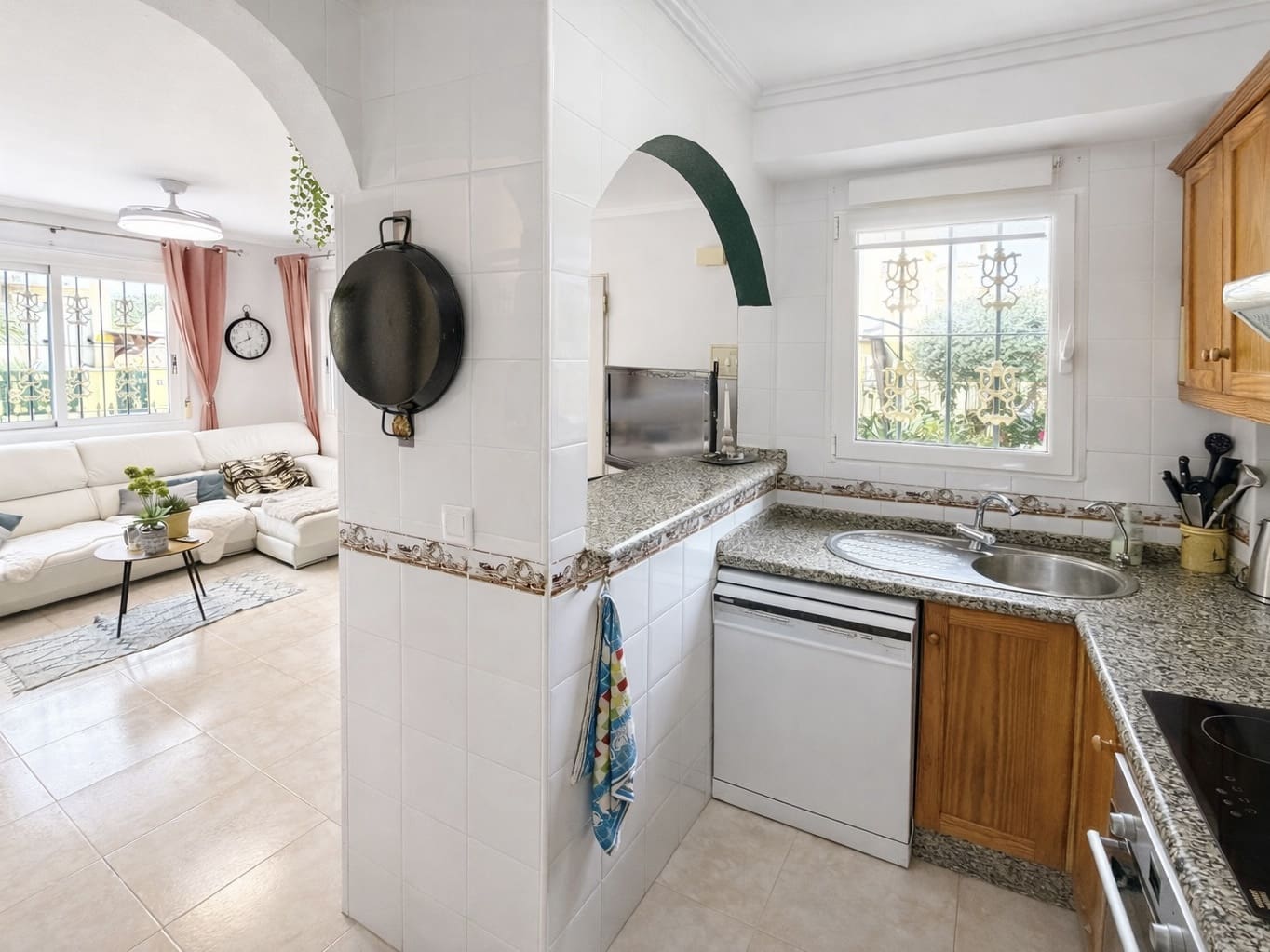 3 soverom Villa til salgs i La Marina med svømmebasseng garasje - € 184 950 (Ref: 9685253)