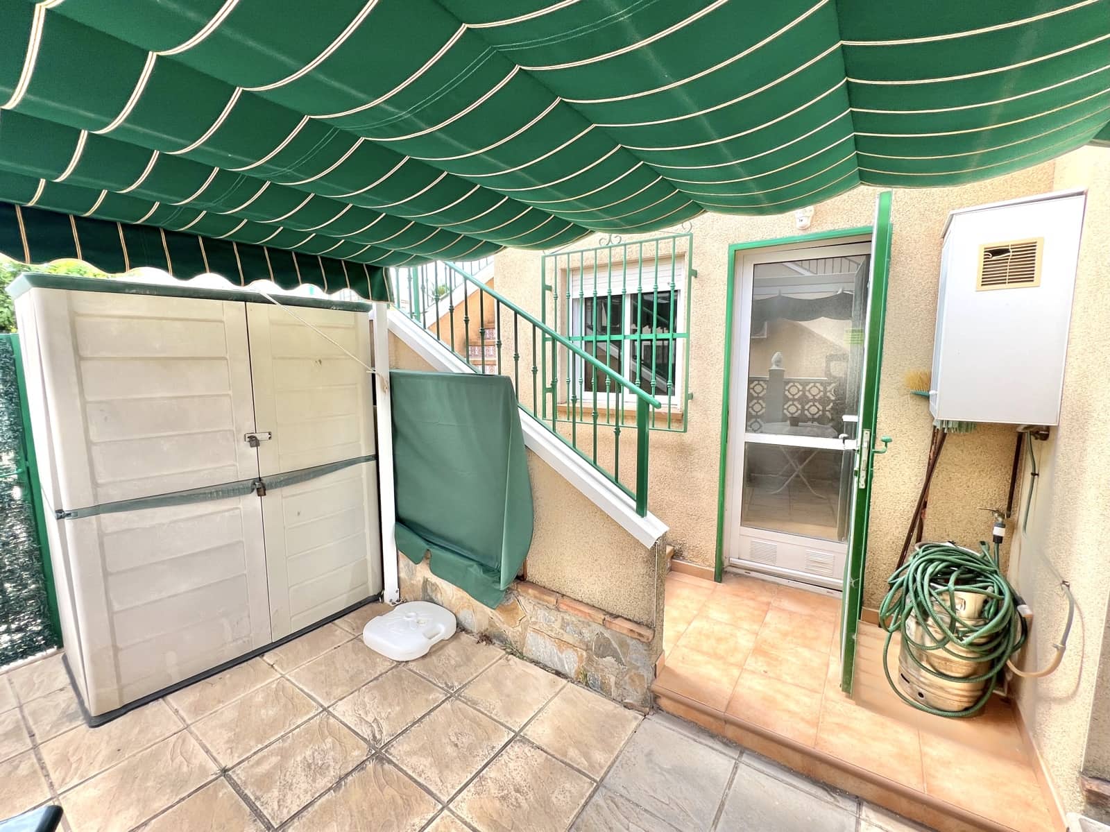 2 Zimmer Villa zu verkaufen in San Fulgencio mit Pool Garage - 169.000 € (Ref: 9693109)