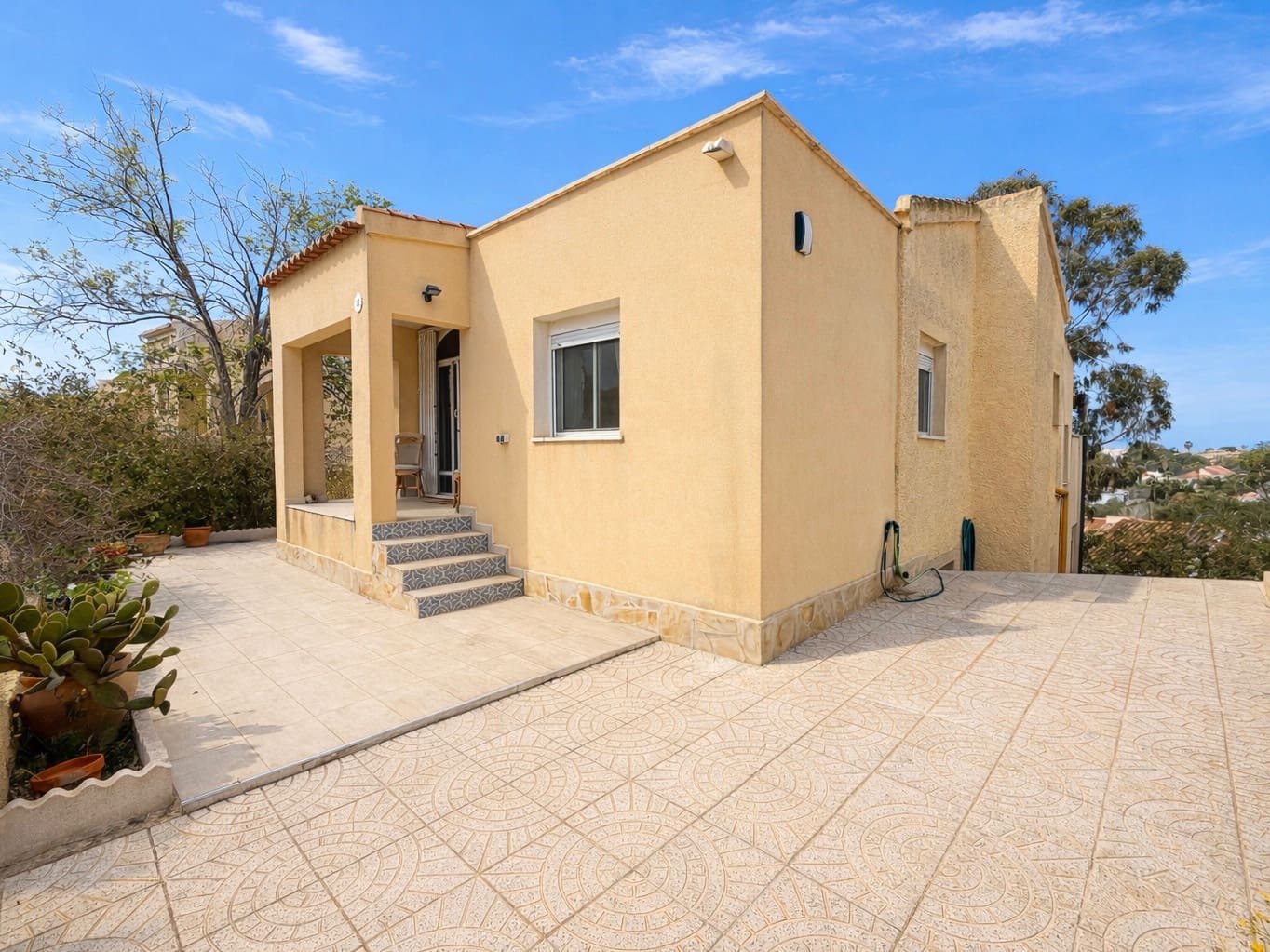 4 soverom Villa til salgs i La Marina med garasje - € 190 000 (Ref: 9708007)