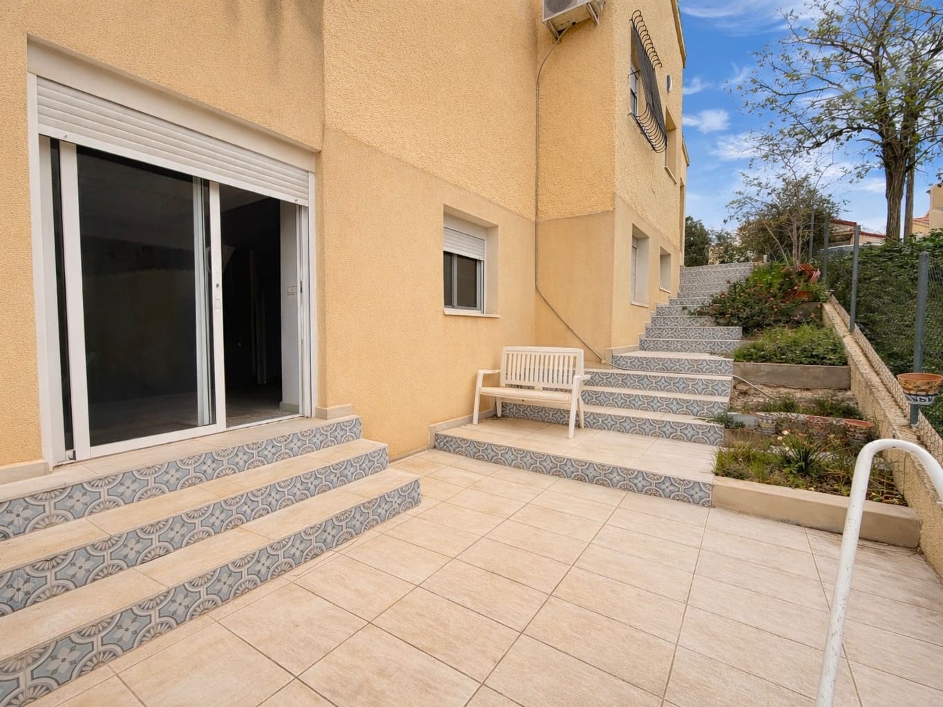 4 soverom Villa til salgs i La Marina med garasje - € 190 000 (Ref: 9708007)