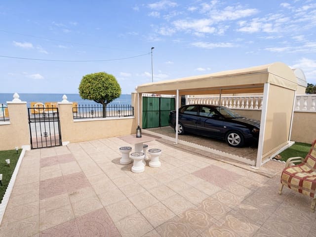 3 soverom Villa til salgs i La Marina, Elche / Elx med garasje - € 180 000 (Ref: 9708193)