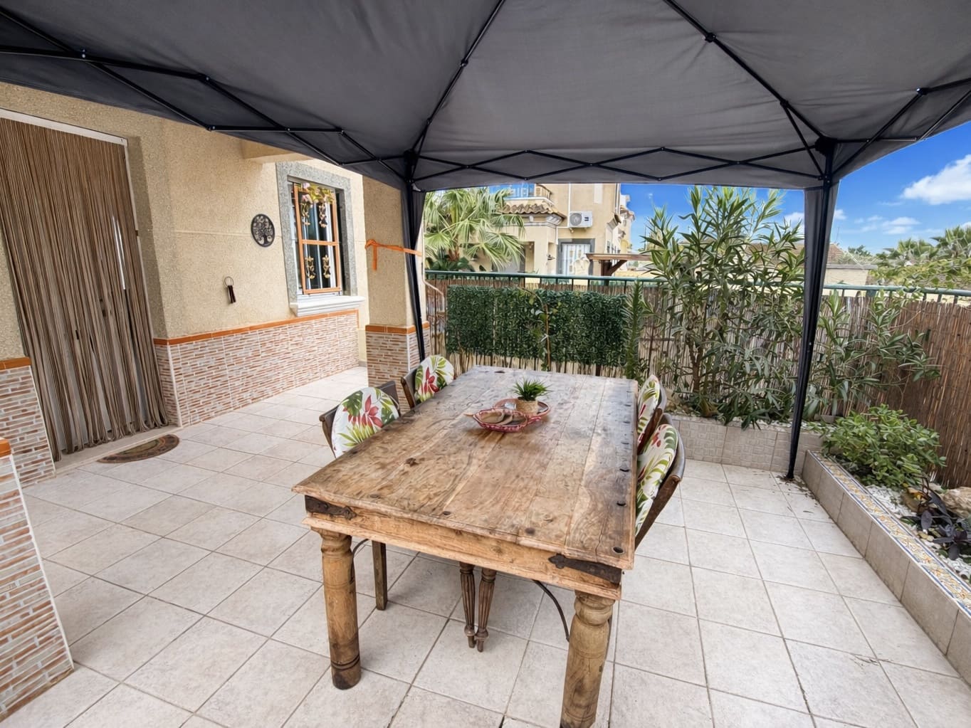 3 Zimmer Villa zu verkaufen in La Marina mit Pool Garage - 184.950 € (Ref: 9720490)