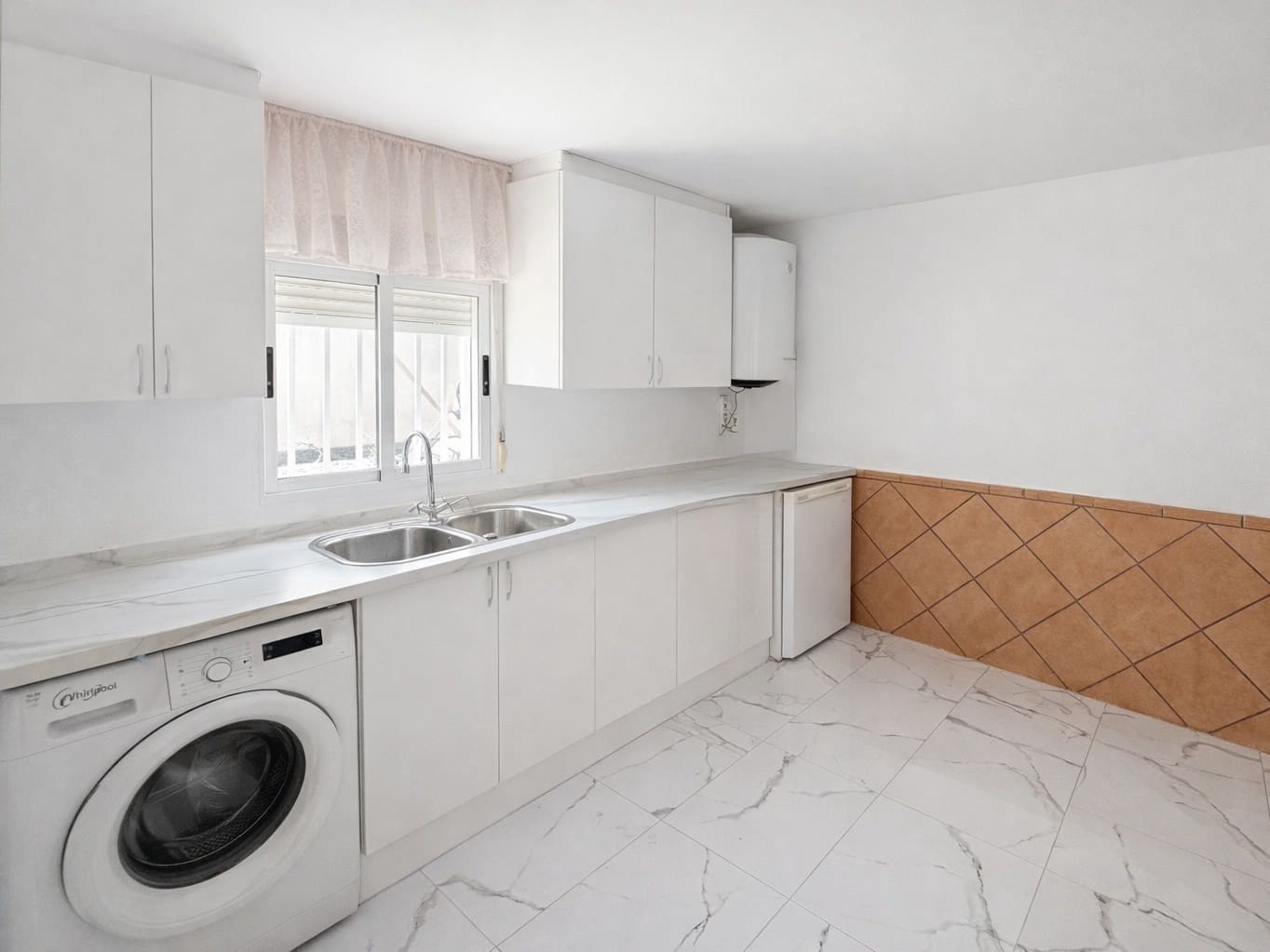 Finca/Casa Rural de 4 habitaciones en La Marina en venta con piscina garaje - 335.000 € (Ref: 9739285)