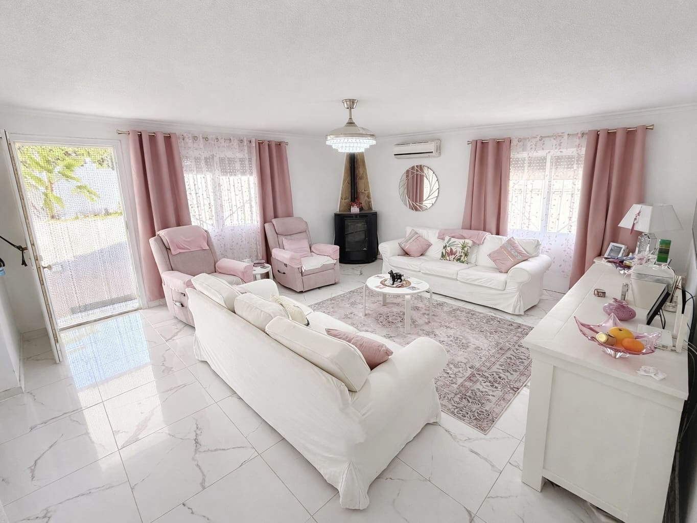 Finca/Casa Rural de 4 habitaciones en La Marina en venta con piscina garaje - 335.000 € (Ref: 9739285)