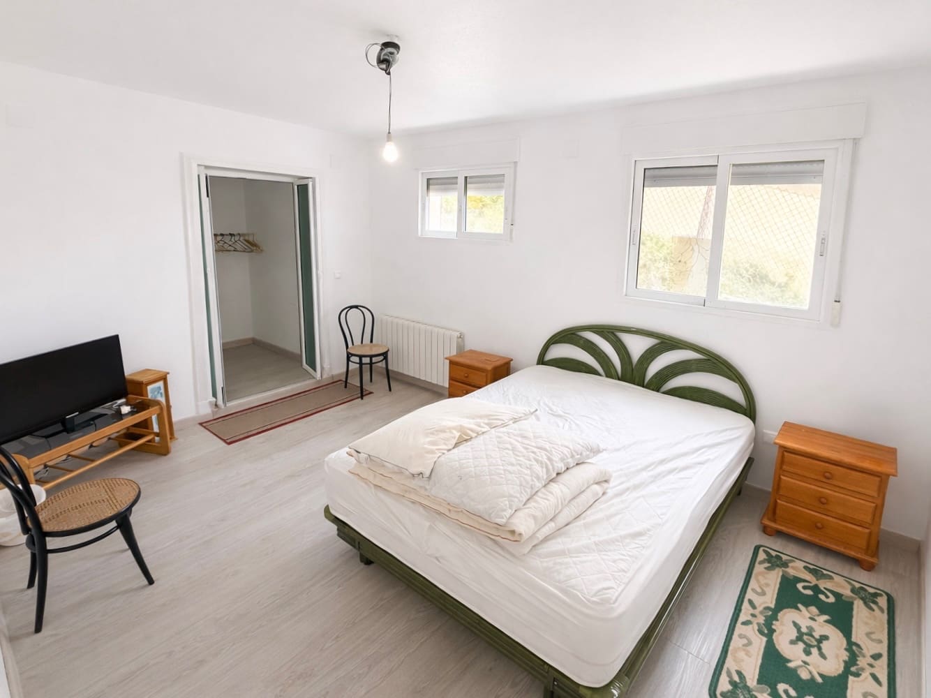 4 bedroom Villa for sale in La Marina with garage - € 19,000 (Ref: 9740110)