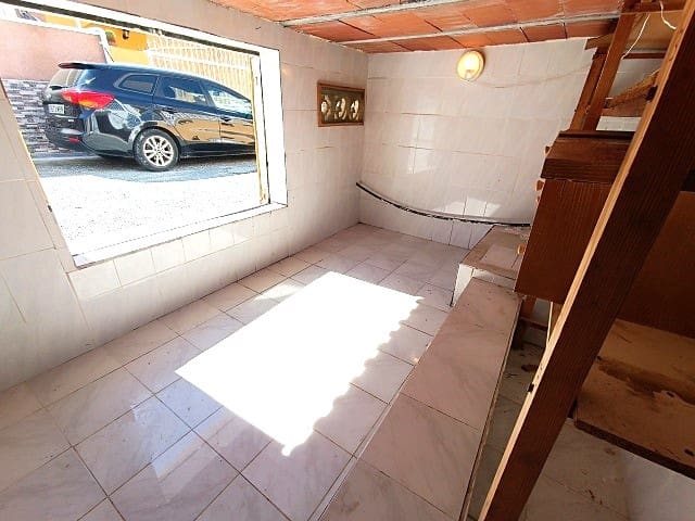 1 chambre Villa/Maison Mitoyenne à vendre à La Marina, Elche / Elx - 74 950 € (Ref: 9752571)