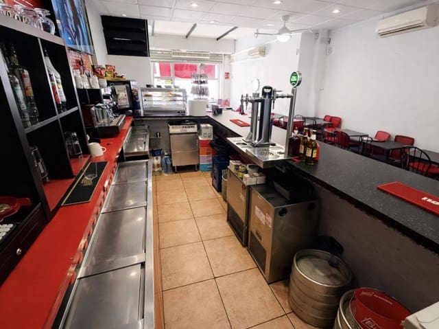 Kaupallinen myytävänä paikassa San Fulgencio - 69 950 € (Ref: 9757816)