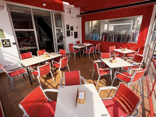 Kaupallinen myytävänä paikassa San Fulgencio - 69 950 € (Ref: 9757816)