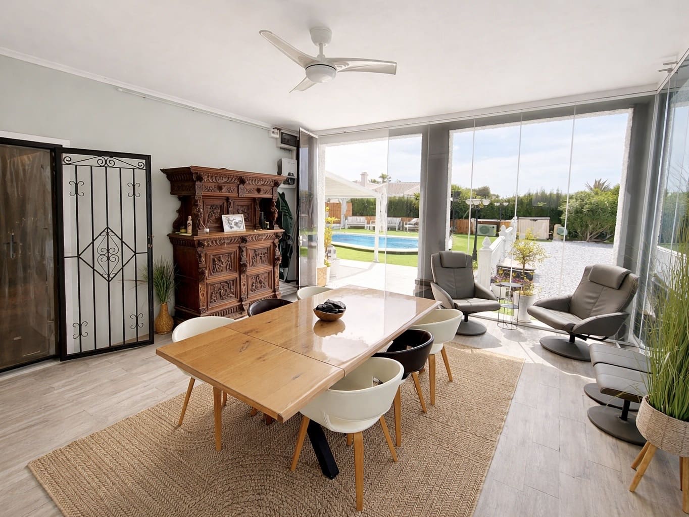 4 sovrum Villa till salu i La Marina med pool garage - 520 000 € (Ref: 9765295)