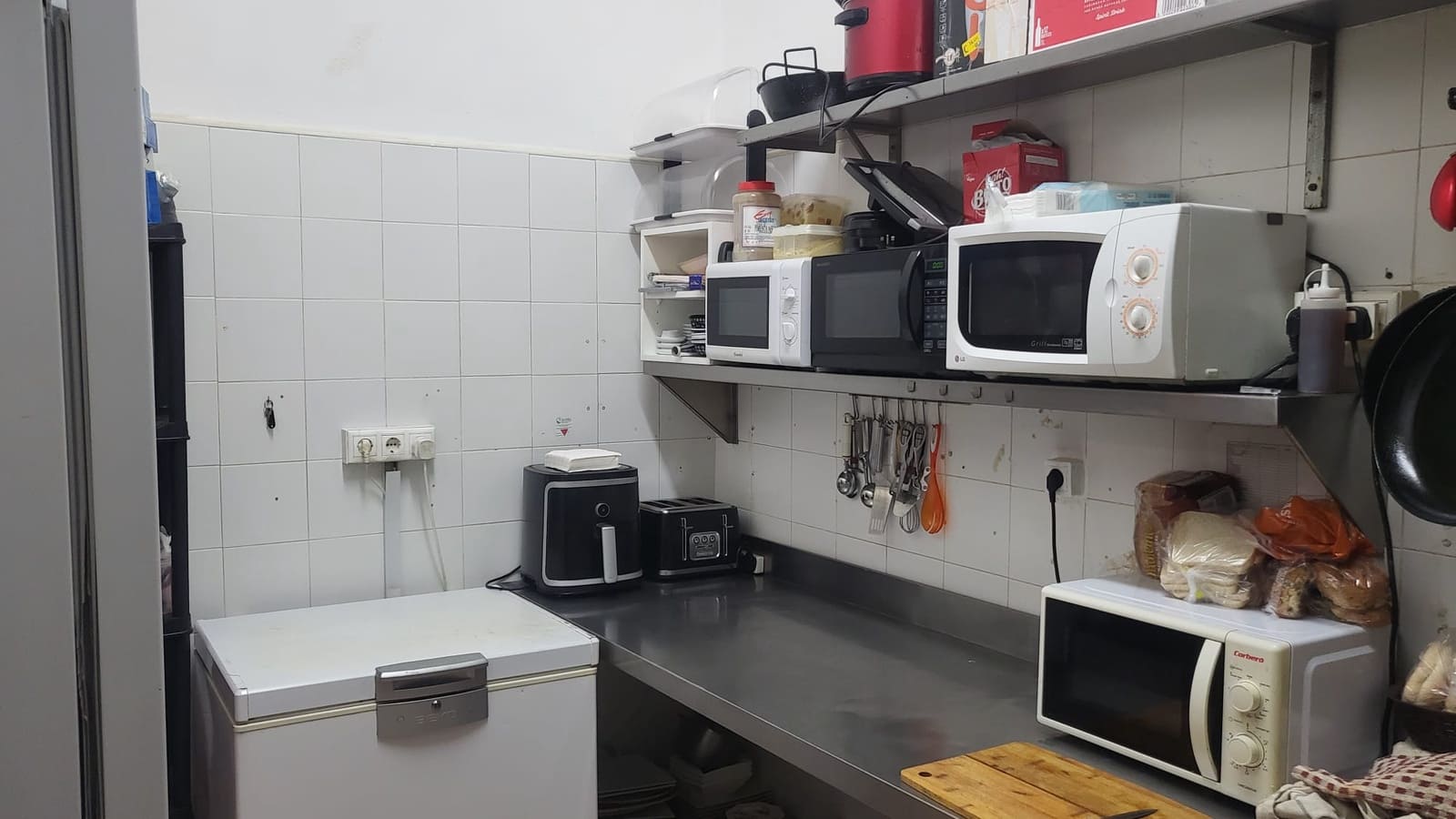 Local Commercial à vendre à La Marina - 210 000 € (Ref: 9771013)