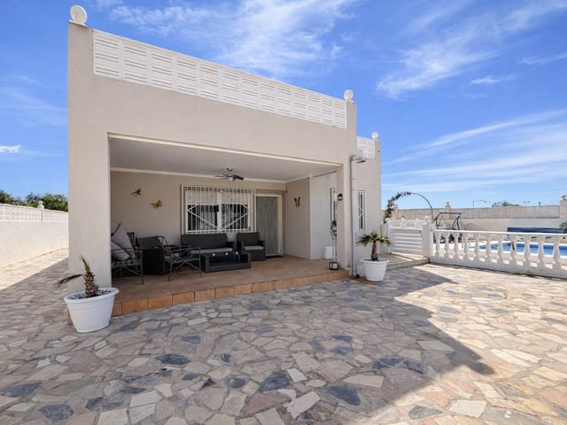 4 camera da letto Finca/Casa di Campagna in vendita in San Fulgencio con piscina garage - 335.000 € (Rif: 9771884)