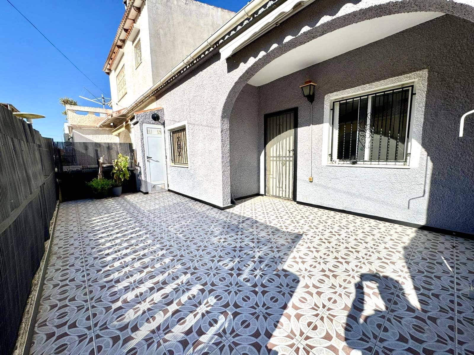 1 makuuhuone Rivitalo myytävänä paikassa San Fulgencio - 104 950 € (Ref: 9772040)