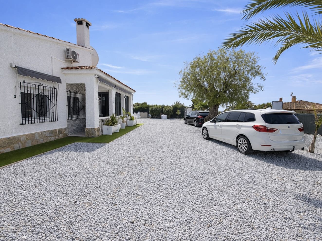 4 sypialnia Finka/Dom wiejski na sprzedaż w San Fulgencio z basenem garażem - 520 000 € (Ref: 9787822)