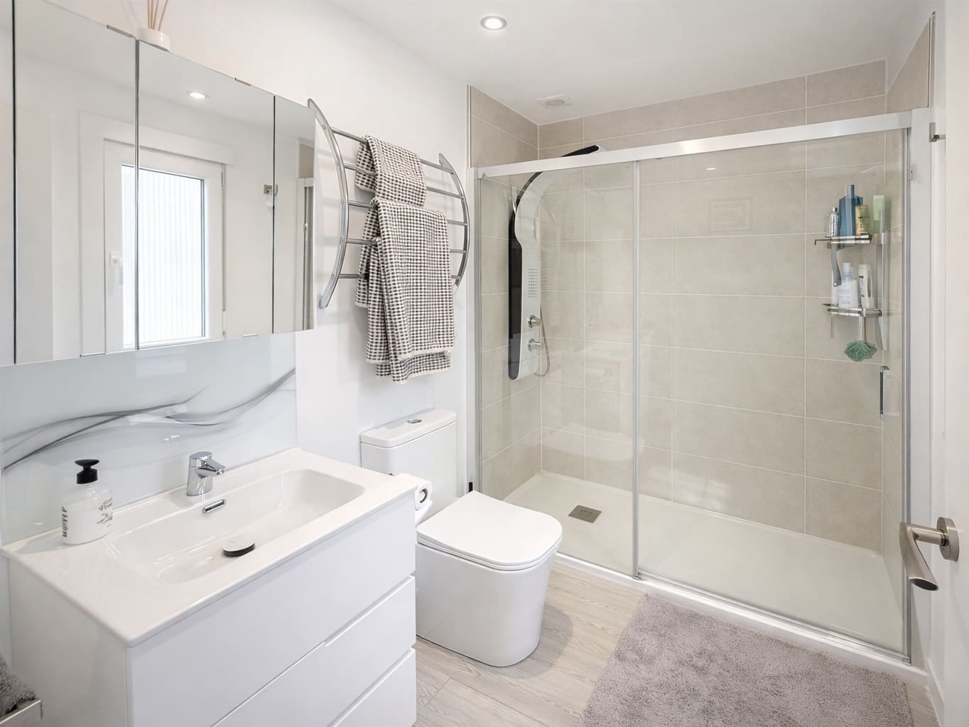 4 sypialnia Finka/Dom wiejski na sprzedaż w San Fulgencio z basenem garażem - 520 000 € (Ref: 9787822)