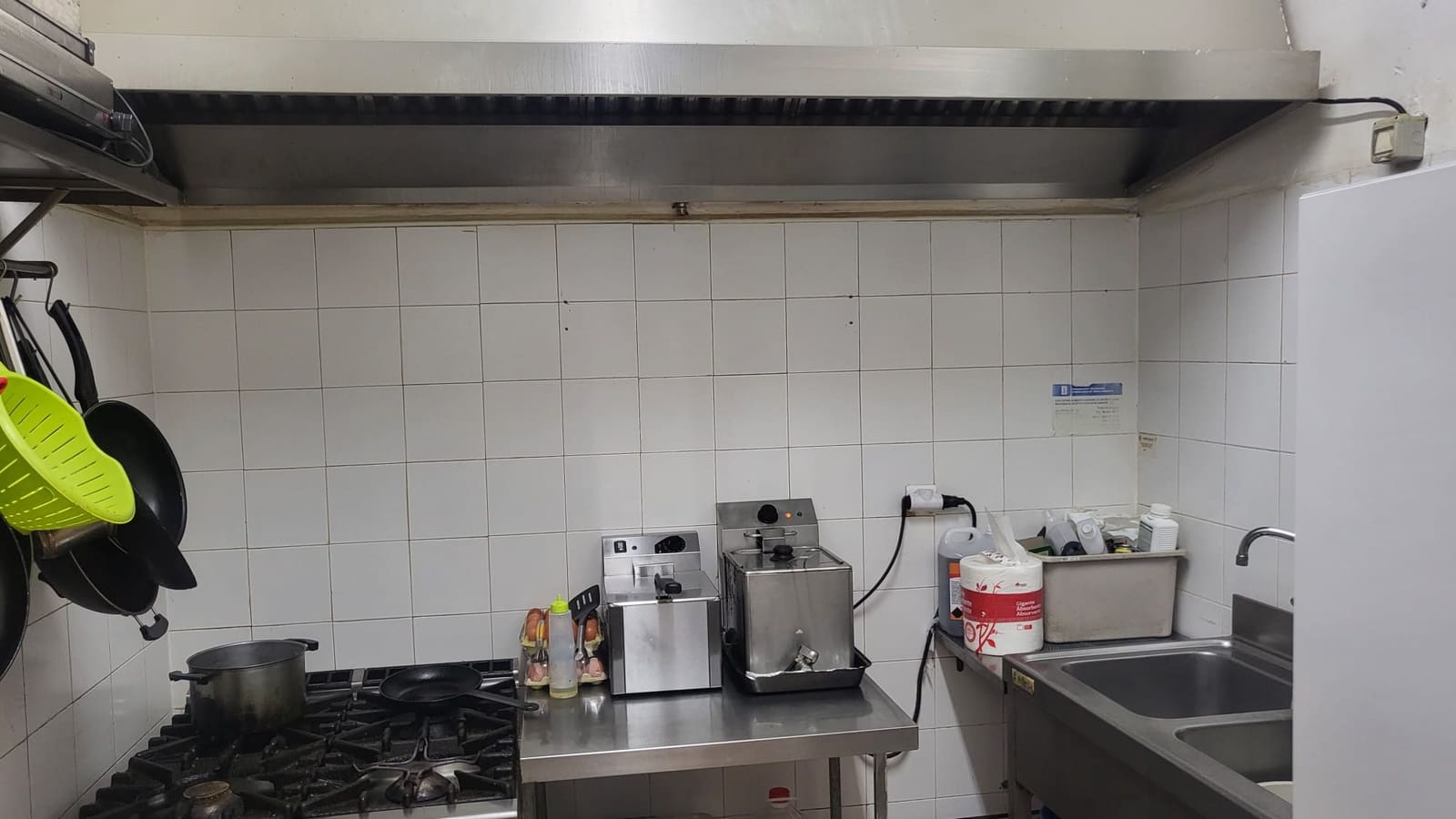 Comercial para venda em La Marina - 210 000 € (Ref: 9793199)