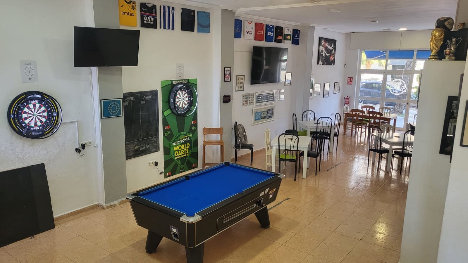 Comercial para venda em La Marina - 210 000 € (Ref: 9793199)