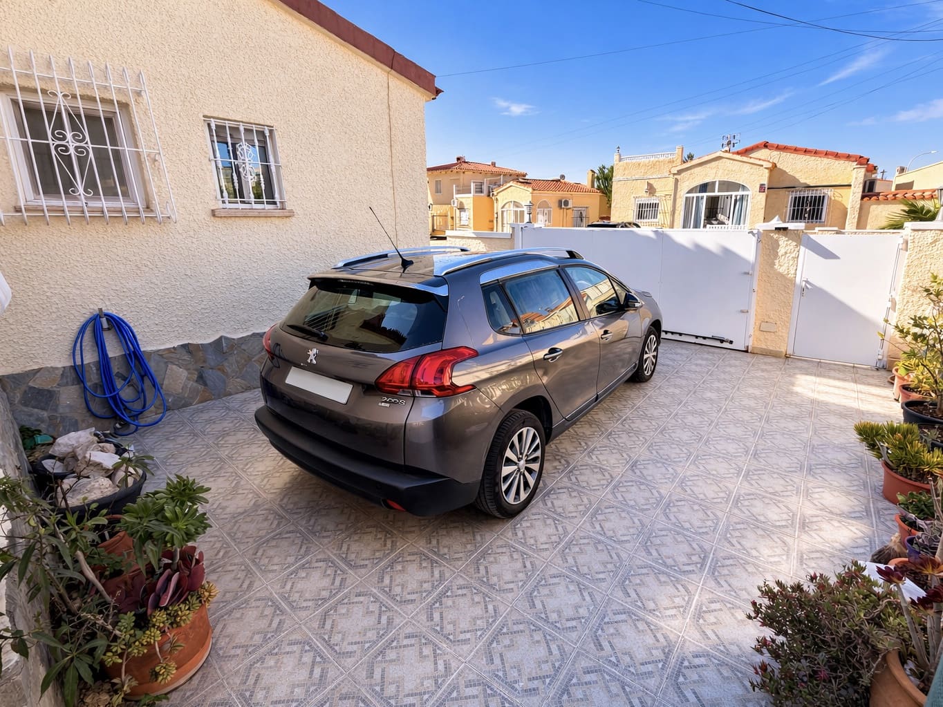 3 slaapkamer Villa te koop in La Marina met zwembad garage - € 214.950 (Ref: 9793509)