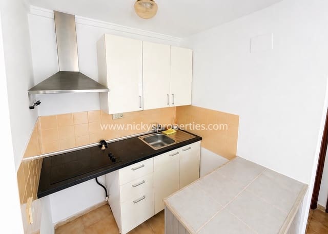 3 chambre Villa/Maison Mitoyenne à vendre à La Marina, Elche / Elx - 119 500 € (Ref: 9795360)