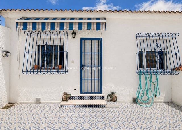 3 chambre Villa/Maison Mitoyenne à vendre à La Marina, Elche / Elx - 119 500 € (Ref: 9795360)