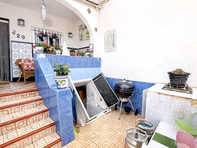 3 quarto Moradia em Banda para venda em La Marina, Elche / Elx - 154 950 € (Ref: 9798008)