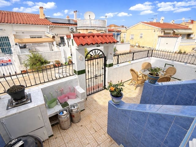 3 quarto Moradia em Banda para venda em La Marina, Elche / Elx - 154 950 € (Ref: 9798008)