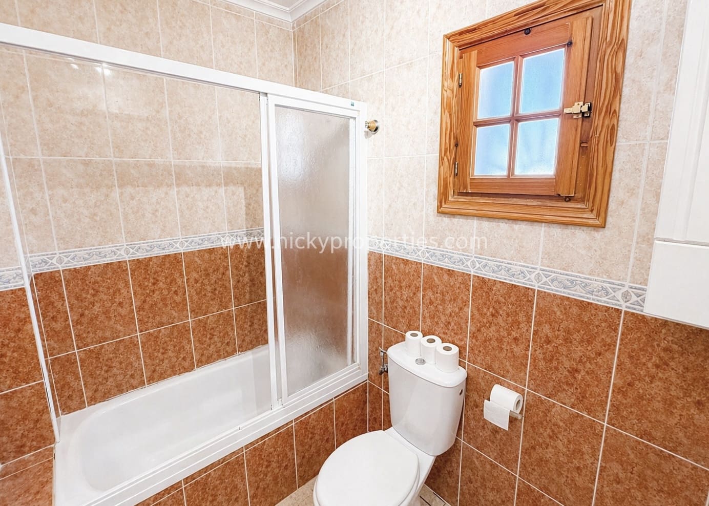 4 sypialnia Willa na sprzedaż w La Marina z basenem garażem - 329 950 € (Ref: 9798009)