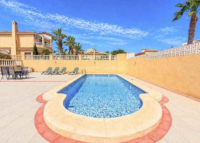 4 camera da letto Villa in vendita in La Marina, Elche / Elx con piscina garage - 329.950 € (Rif: 9798009)