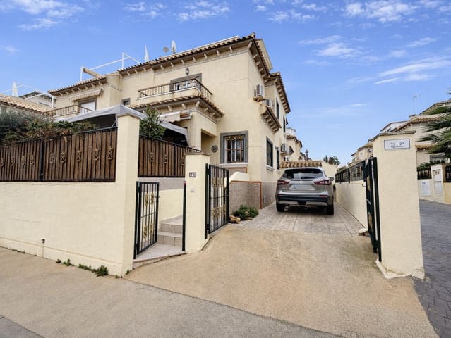 3 sypialnia Willa na sprzedaż w La Marina, Elche / Elx z basenem - 184 950 € (Ref: 9798010)