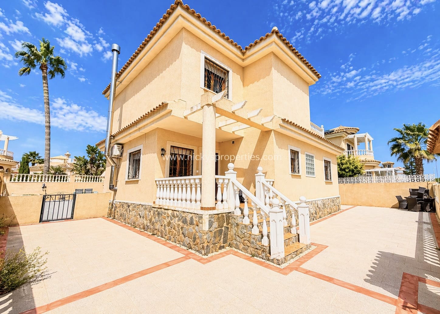 4 camera da letto Villa in vendita in San Fulgencio con piscina garage - 329.950 € (Rif: 9805606)